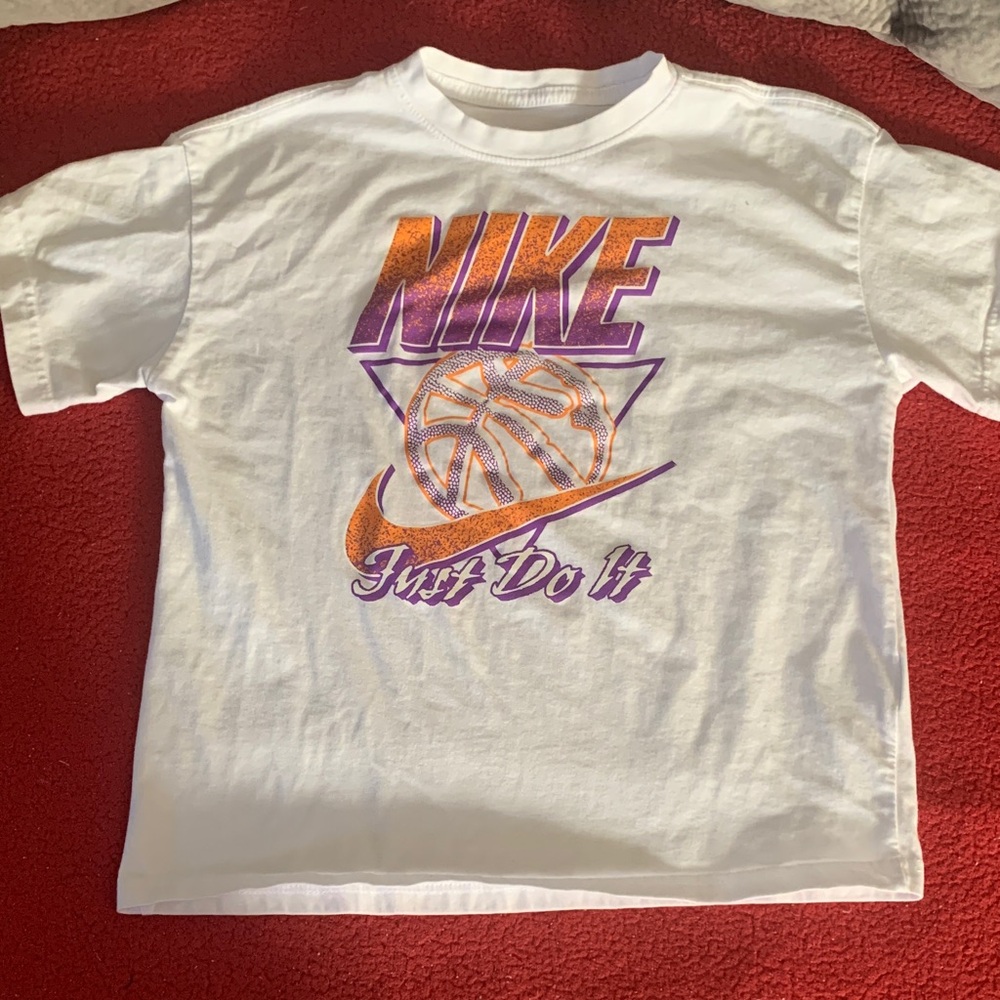 Two Nike tops little kids large